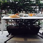 Salerno Inn B&B Bed and Breakfast